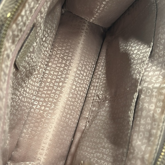 Kate Spade Tan Satchel with gold tone accents - Picture 6 of 9